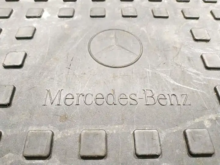 Mercedes-Benz C W204 (2007 - 2014) Задний коврик салона — фото 5