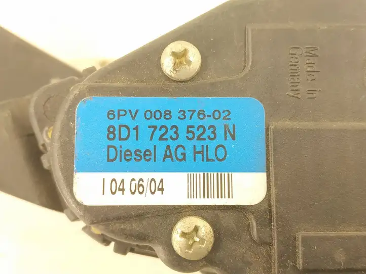 Audi A6 S6 C5 4B (2001 - 2004) Педаль акселератора — фото 3