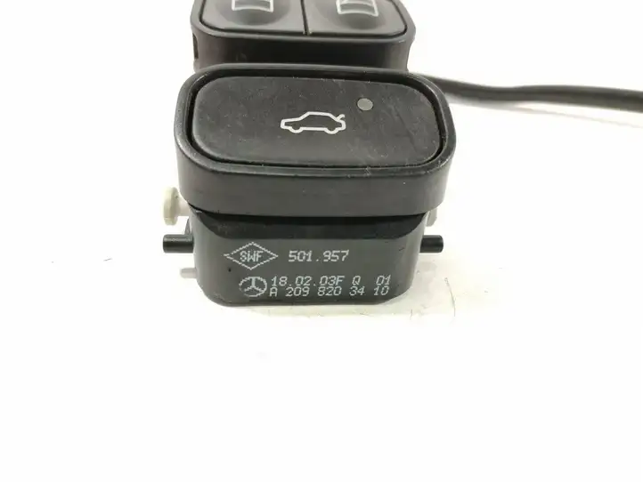 Mercedes-Benz CLK A209,C209 (2002 - 2009) DALISID3919 Блок кнопок стеклоподъемников — фото 4