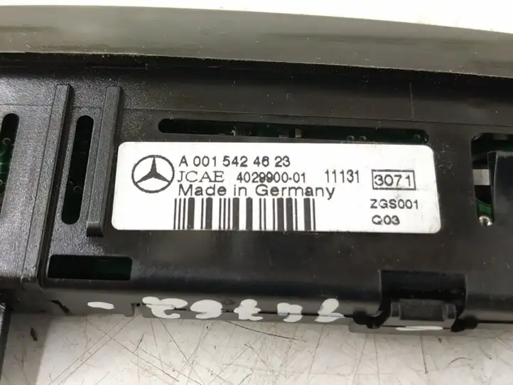 Mercedes-Benz CLS C218,X218 (2011 - 2017) DALISID904 Экран парктроника PDC — фото 3