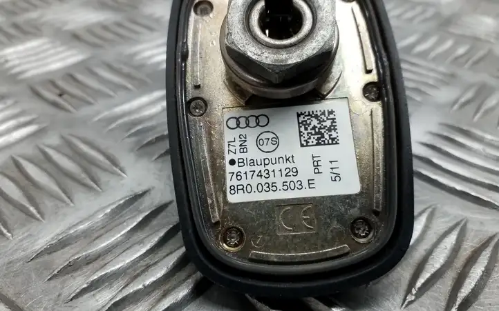 Audi Q5 SQ5 (2008 - 2012) 8R0035503E GPS антенна — фото 6