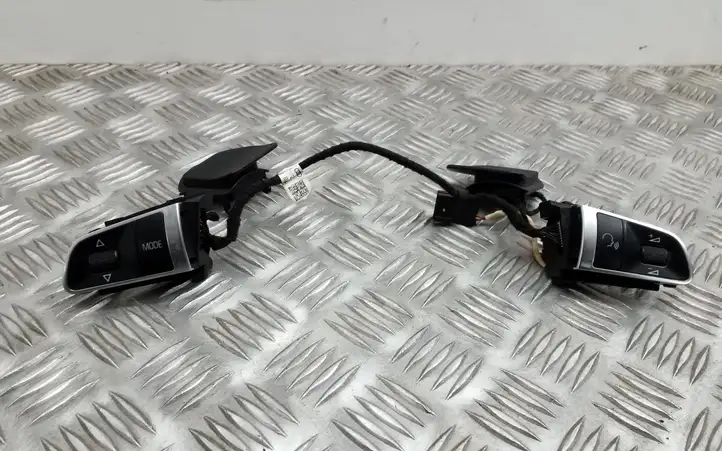 Audi Q5 SQ5 (2008 - 2012) 8P0419589P Кнопки на рулевом колесе — фото 1