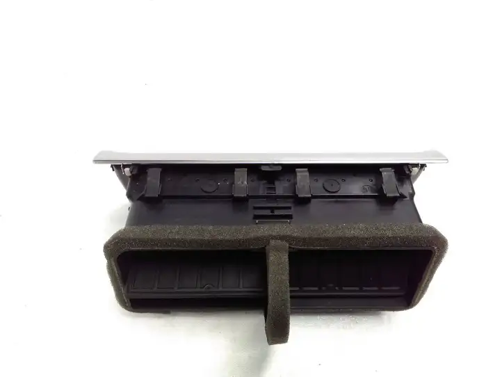 Audi Q7 4L (2005 - 2009) 4L0820951 Центральный воздушный дефлектор — фото 2