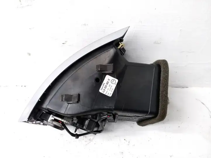 Audi Q7 4L (2005 - 2009) 4L0820902 Боковой воздушный дефлектор — фото 2