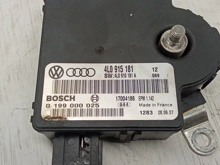 Audi Q7 4L (2005 - 2009) 4L0915181 Блок управления аккумулятором — фото 4