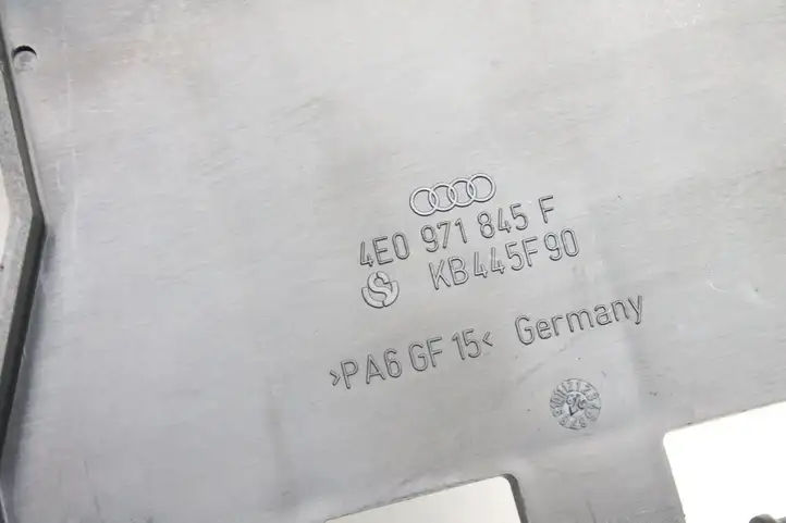 Audi A8 S8 D3 4E (2007 - 2010) 4E0971845F Реле защиты аккумулятора — фото 5
