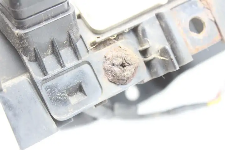 Nissan 370Z (2008 - 2014) 962501EA0A Подсветка номера — фото 3