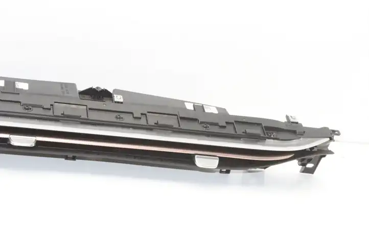 Mercedes-Benz EQS V297 (2021 - ) A2978300303 Воздушная решетка панели — фото 7