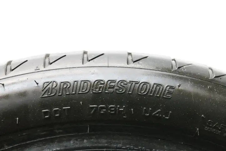 BMW 6 E63 E64 (2002 - 2010) 27535R19 Летняя шина R12 — фото 2