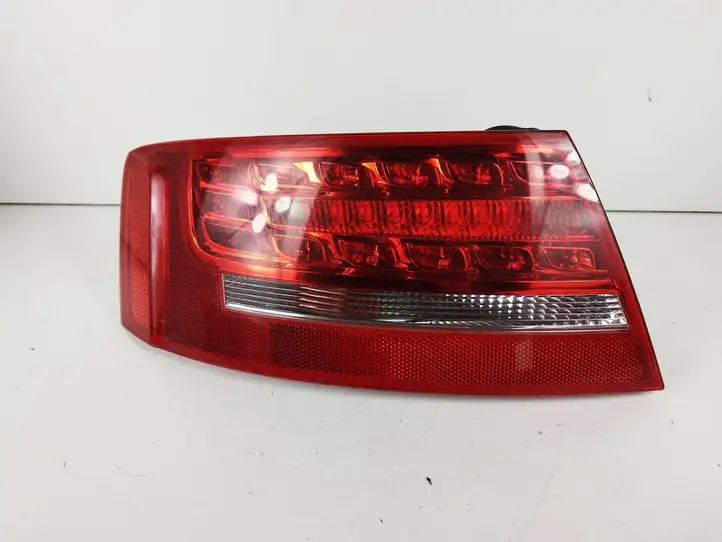 Audi A5 8T 8F (2007 - 2011) 8T8945095D Задний фонарь в кузове — фото 1