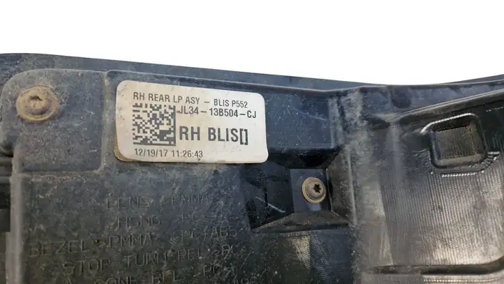 Ford F150 (2018 - 2020) JL3413B504 Задний фонарь в кузове — фото 3