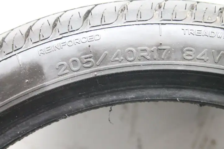 Honda Civic (2006 - 2011) 20540R17 Летняя шина R12 — фото 8