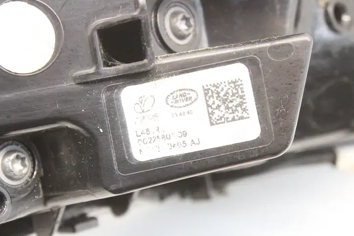 Land Rover Range Rover Sport L461 (2017 - ) N9X213405AJ Задний фонарь в кузове — фото 8
