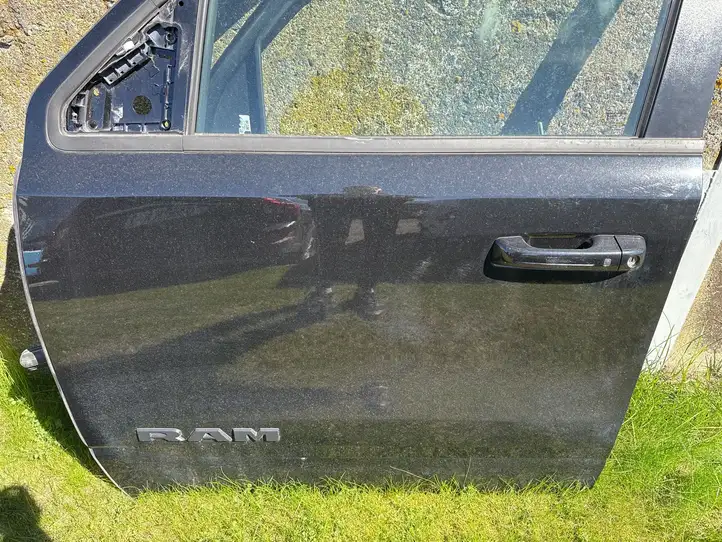 Dodge Ram (2018 - ) Дверь — фото 6