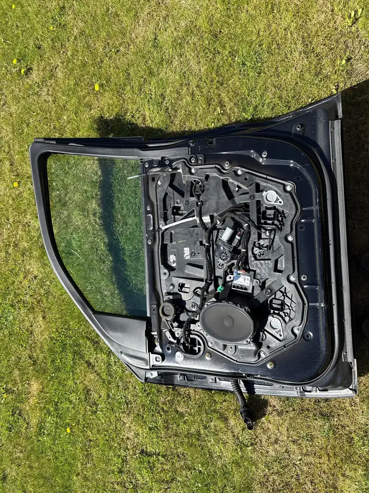 Dodge Ram (2018 - ) Дверь — фото 9