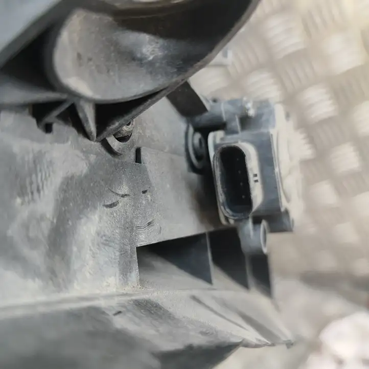 Porsche Cayenne (9Y0 9Y3) (2018 - ) 9Y0122356C Детали воздухозаборника — фото 4