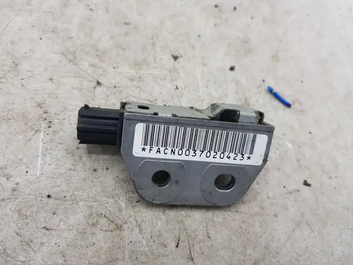 Nissan Note (E11) (2006 - 2014) FACN0037020423 Датчик удара SRS — фото 1