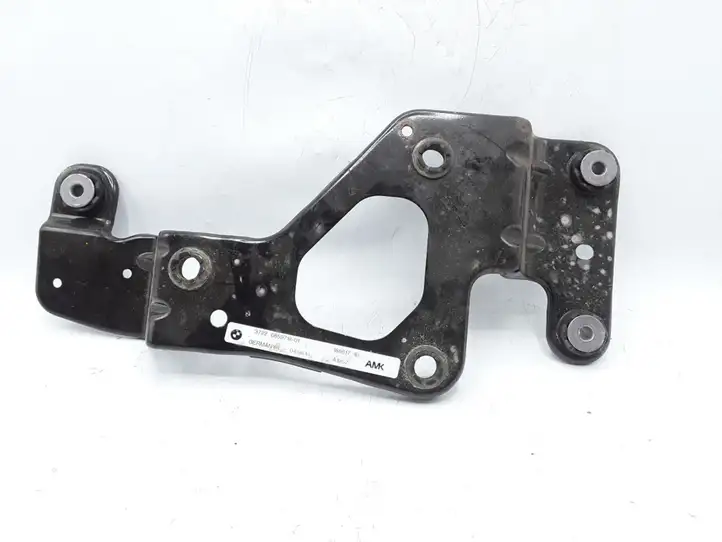 BMW X5 E70 (2006 - 2013) 3722685971401 Прочие детали моторного отсека — фото 1
