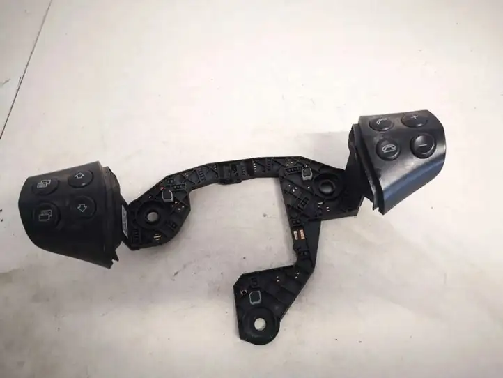 Mercedes-Benz A W169 (2004 - 2012) 1698207310 Кнопки на рулевом колесе — фото 1