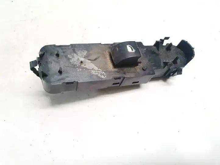 Peugeot 508 (2010 - 2014) 11688 Блок кнопок стеклоподъемников — фото 1
