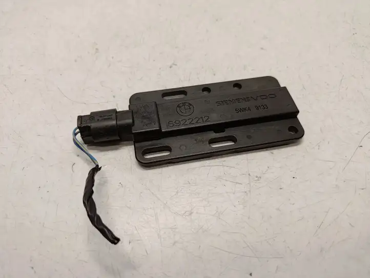 BMW X5 E70 (2006 - 2013) 6922212 Антенна системы Keyless — фото 1