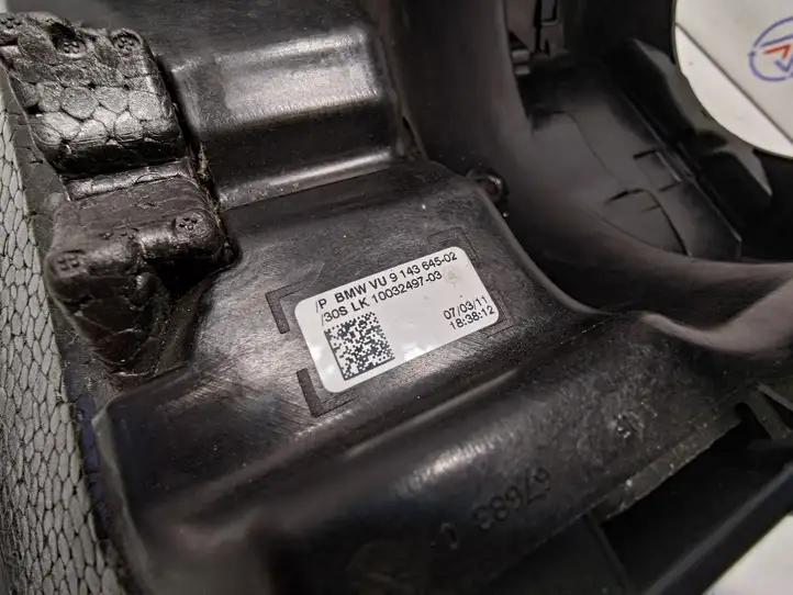 BMW 3 E92 E93 (2005 - 2014) 9143645 Обшивка рулевой колонки — фото 4