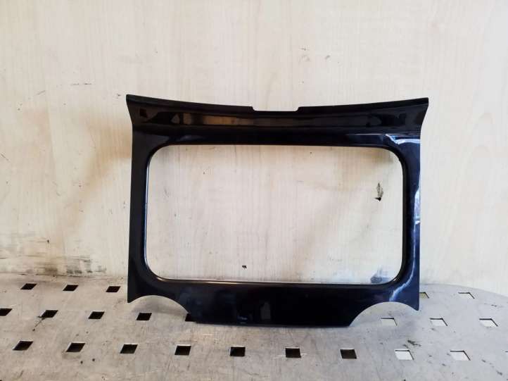 7L6864378E Volkswagen Touareg I Kita centrinė konsolės (tunelio) detalė