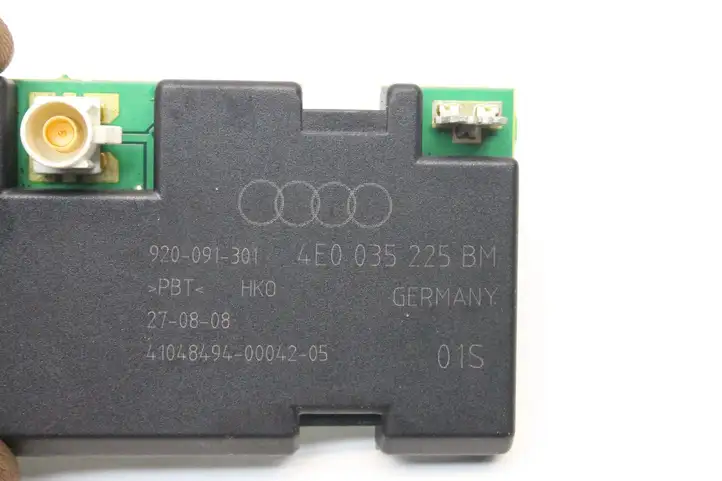 Audi A8 S8 D3 4E (2007 - 2010) 4E0035225BM Усилитель антенны — фото 5