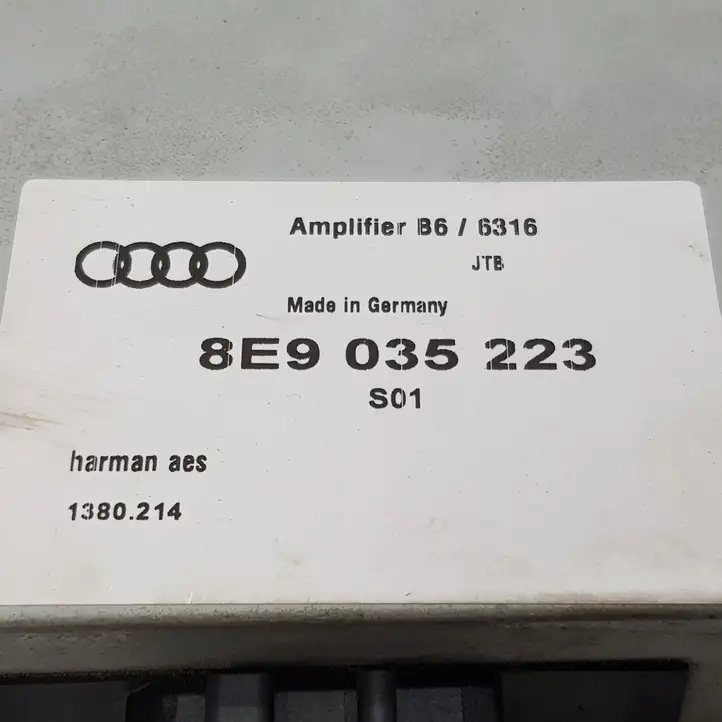Audi A4 S4 B6 8E 8H (2000 - 2006) 8E9035223 Усилитель звука — фото 9