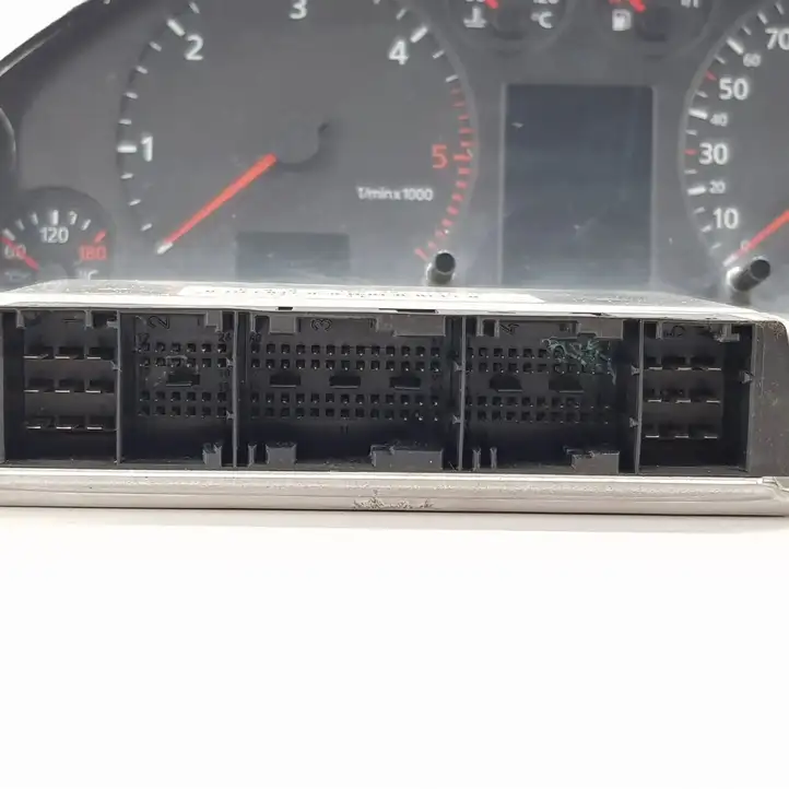 Audi A6 S6 C5 4B (1997 - 2001) 0281010496 Комплект системы зажигания — фото 9