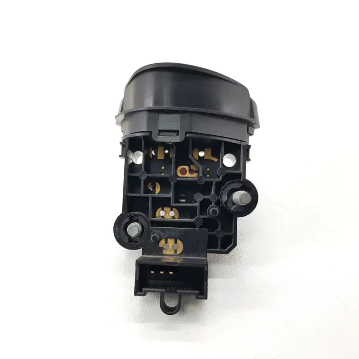 Nissan Almera Tino (2000 - 2003) 54355381PI Кнопки на рулевом колесе — фото 5