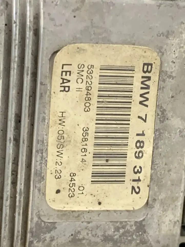 BMW 5 E60 E61 (2004 - 2010) D1S Передняя фара — фото 3