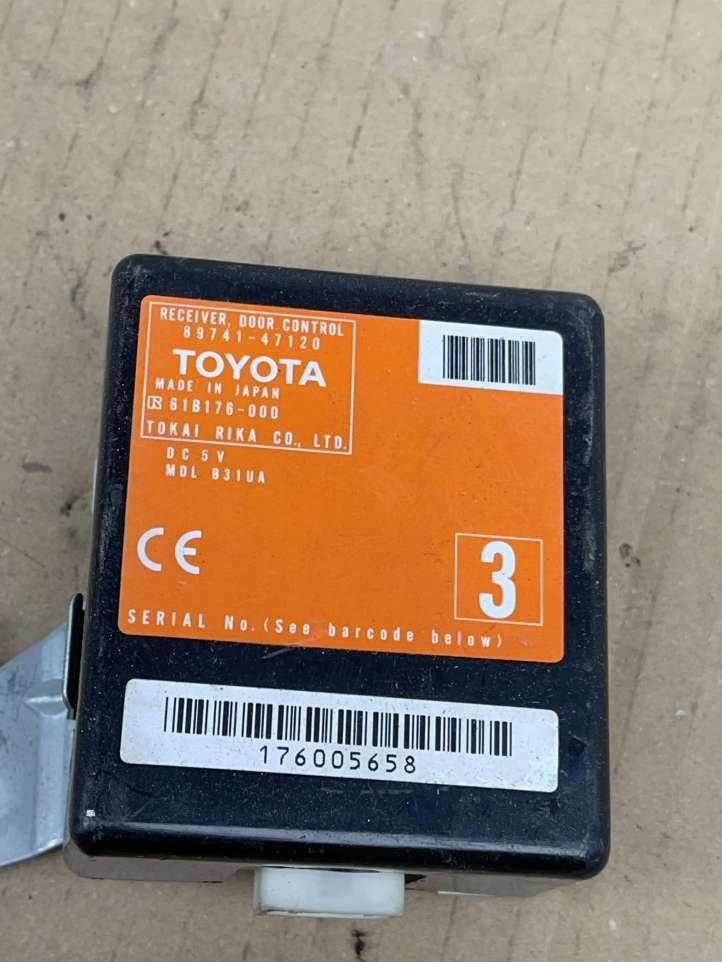 8974147120 Toyota Prius (XW20) Komforto modulis