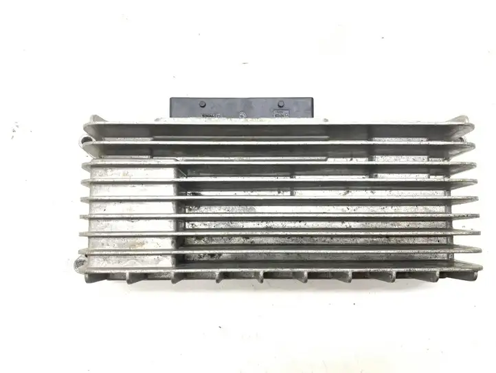 Audi A4 S4 B8 8K (2007 - 2011) 8T0035223G Усилитель звука — фото 1