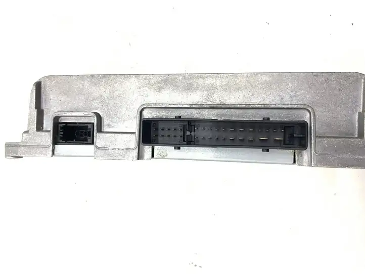 Audi A4 S4 B8 8K (2007 - 2011) 8T0035223G Усилитель звука — фото 3