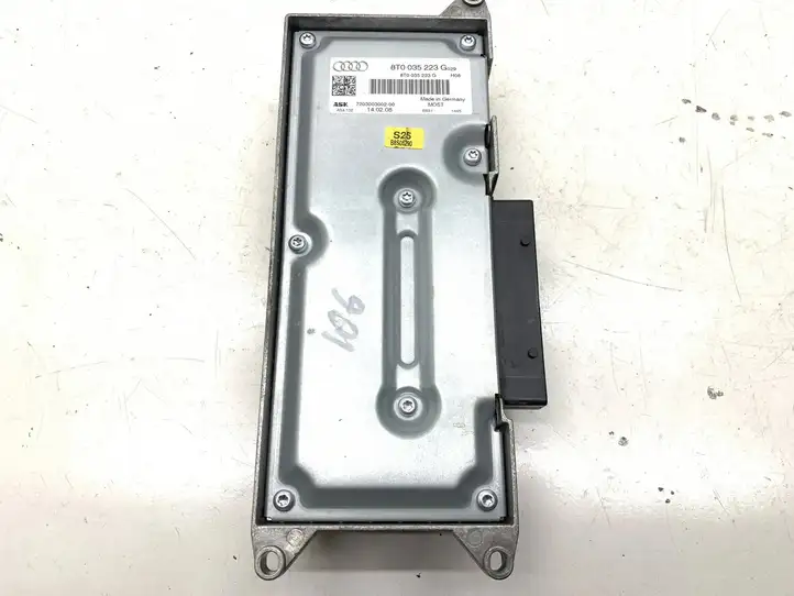 Audi A4 S4 B8 8K (2007 - 2011) 8T0035223G Усилитель звука — фото 4