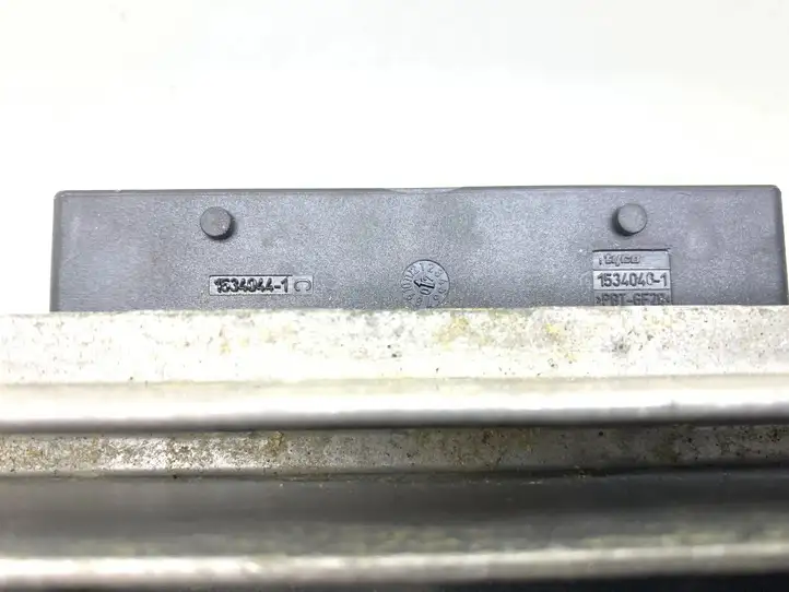 Audi A4 S4 B8 8K (2007 - 2011) 8T0035223G Усилитель звука — фото 6