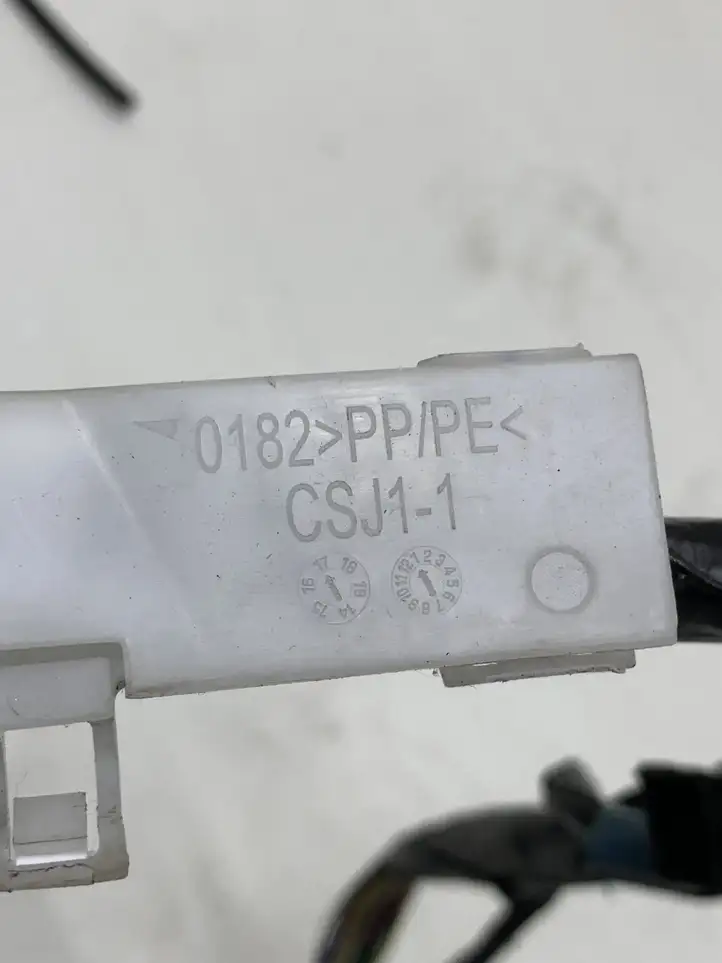 Toyota Prius (XW50) (2015 - ) AB16147L202 Прочая электропроводка — фото 9