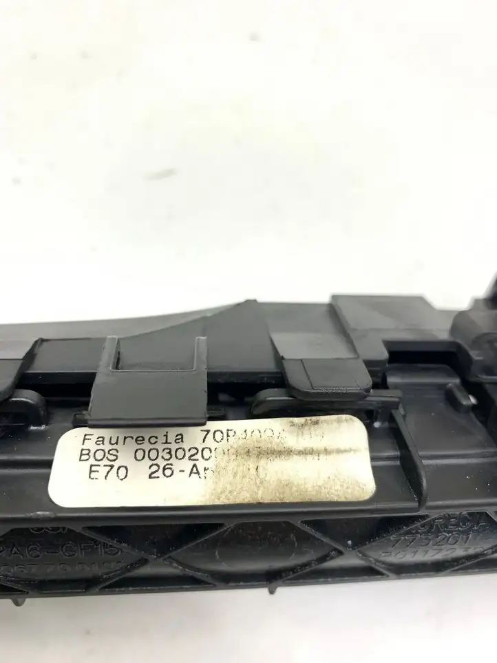 BMW X5 E70 (2006 - 2013) P0117239 Солнцезащитная шторка задней двери — фото 3