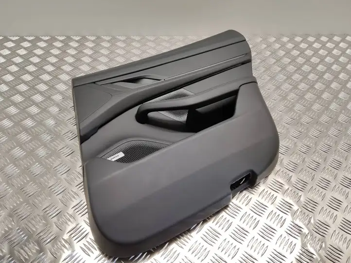Porsche Taycan 9J1 (2019 - ) 9J1867212EQ Обшивка задней двери — фото 1