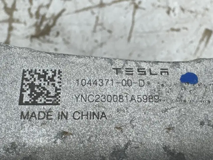 Tesla Model Y (2019 - 2024) 104403200C Верхняя опора пружины — фото 6