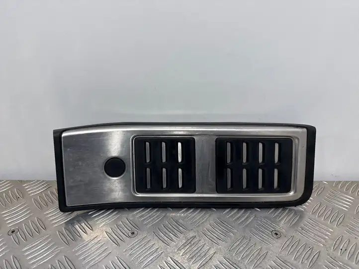 Audi A4 S4 B9 (2015 - 2019) 8W1864777B Подставка для ноги — фото 4