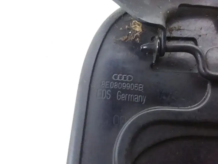 Audi A4 S4 B6 8E 8H (2000 - 2006) 8E0809905B Крышка топливного бака — фото 3