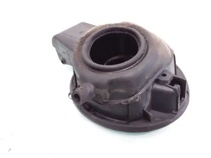 Volkswagen PASSAT B6 (2005 - 2010)  3C9809857 Крышка топливного бака