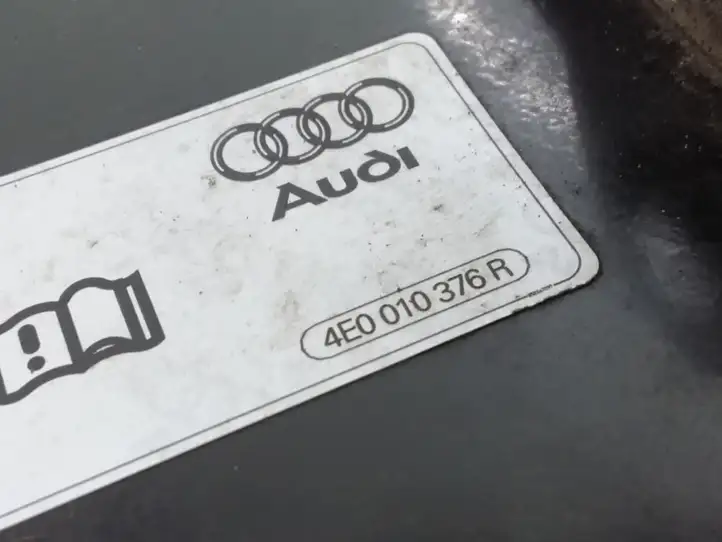 Audi A4 S4 B7 8E 8H (2004 - 2009) 4E0010376R Крышка топливного бака — фото 3