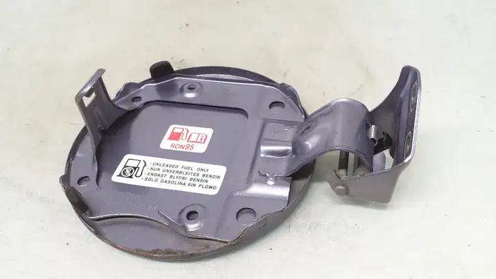 Nissan Pixo    Крышка топливного бака