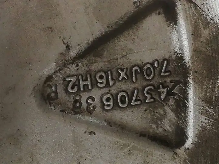 Volkswagen PASSAT B6   KBA46396 Обод (ободья) колеса из легкого сплава R 16