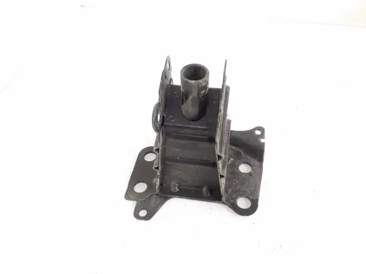 Audi A3/S3 8P (2004 - 2008)   Передний aмортизатор бампера