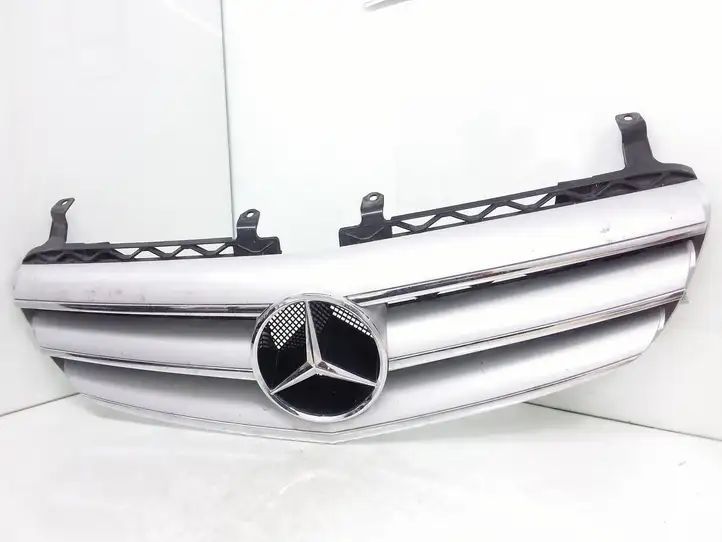 Mercedes-Benz R W251 (2005 - 2013) A2518880223 Верхняя решетка радиатора — фото 1