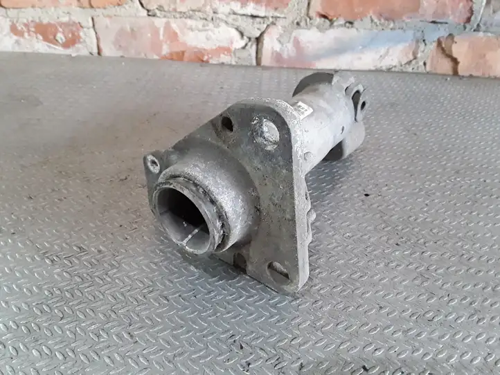 Audi A4 (2000 - 2006)  8E0807134B Передний aмортизатор бампера